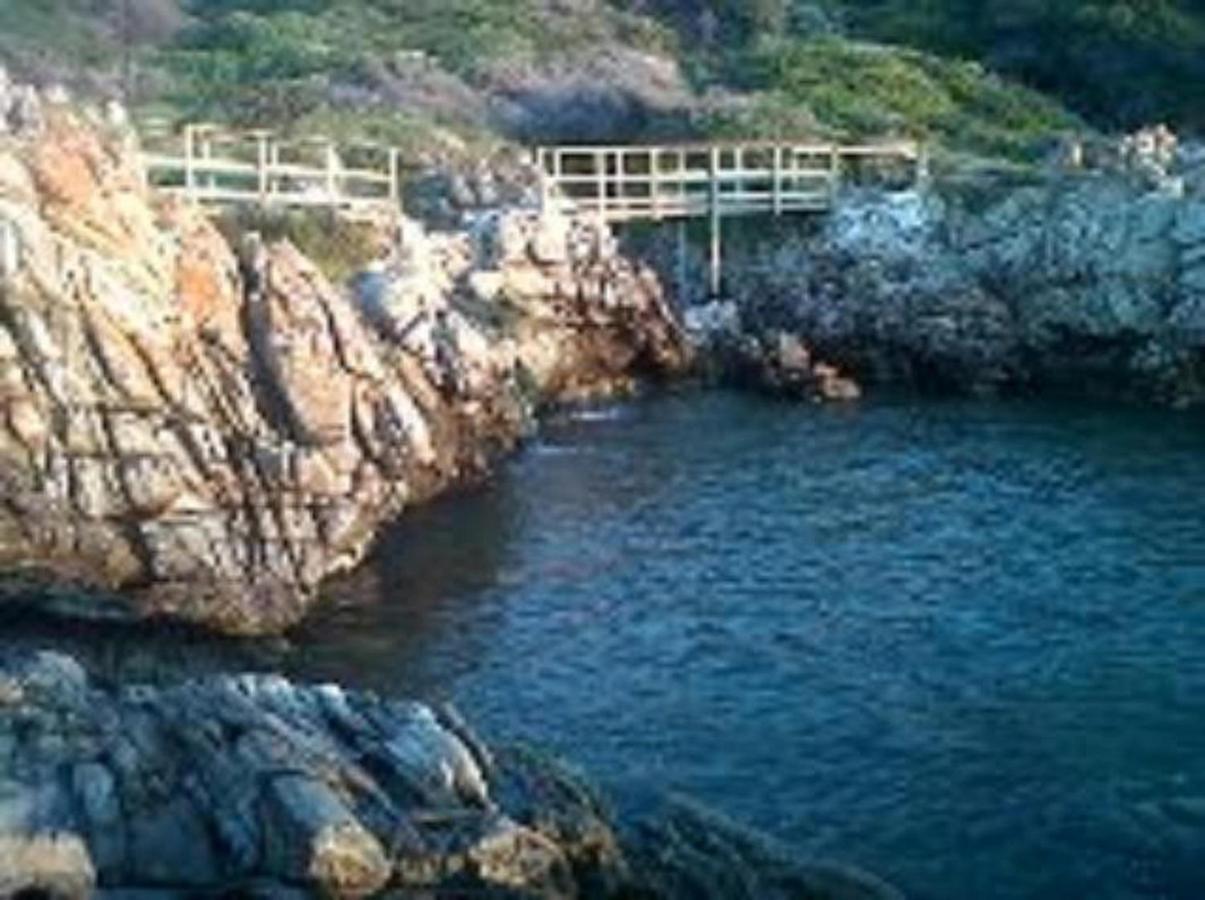 Villa Ocean Crest B&B คานสบาย ภายนอก รูปภาพ
